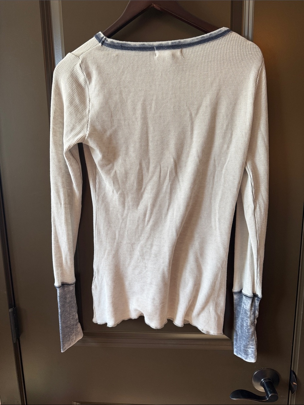 Touch by Alyssa Milano Seattle Seahawks Long Sleeve Thermal Top - Picture 4 of 4